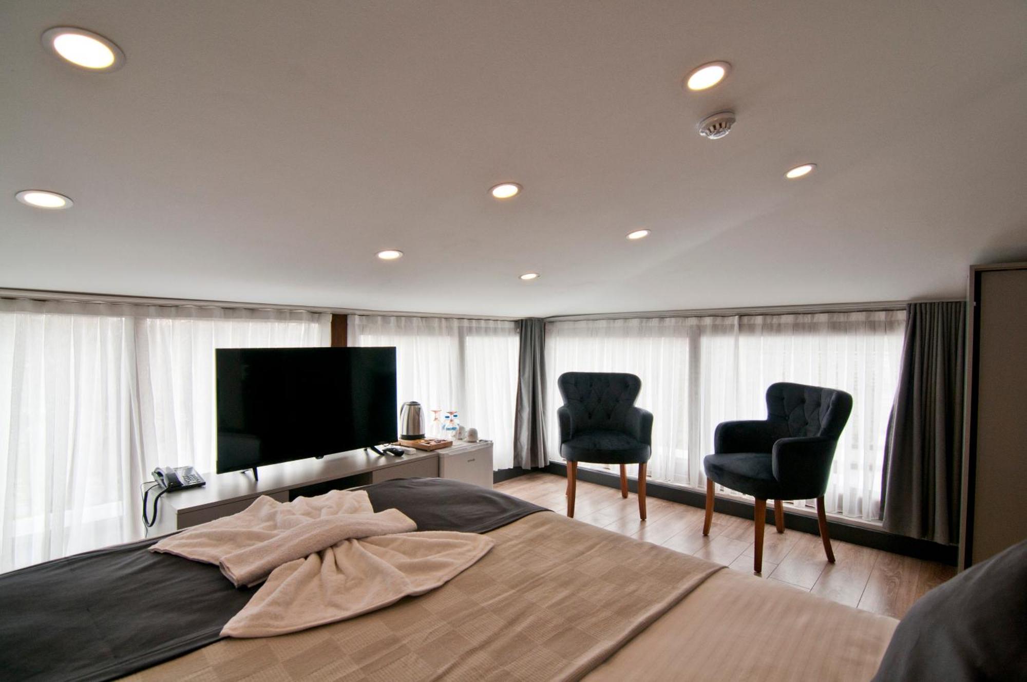 Demhat Old Otel